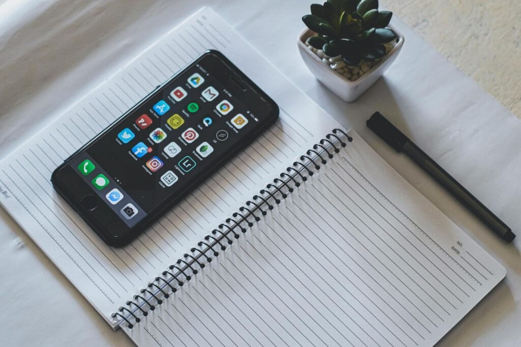 Phone on a desk with notifications turned off